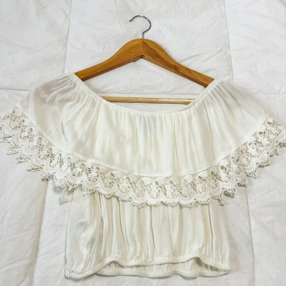 NWOT Forever 21 White Off-Shoulder Crop Top Small Lace Trim Boho Peasant Style - Picture 5 of 5
